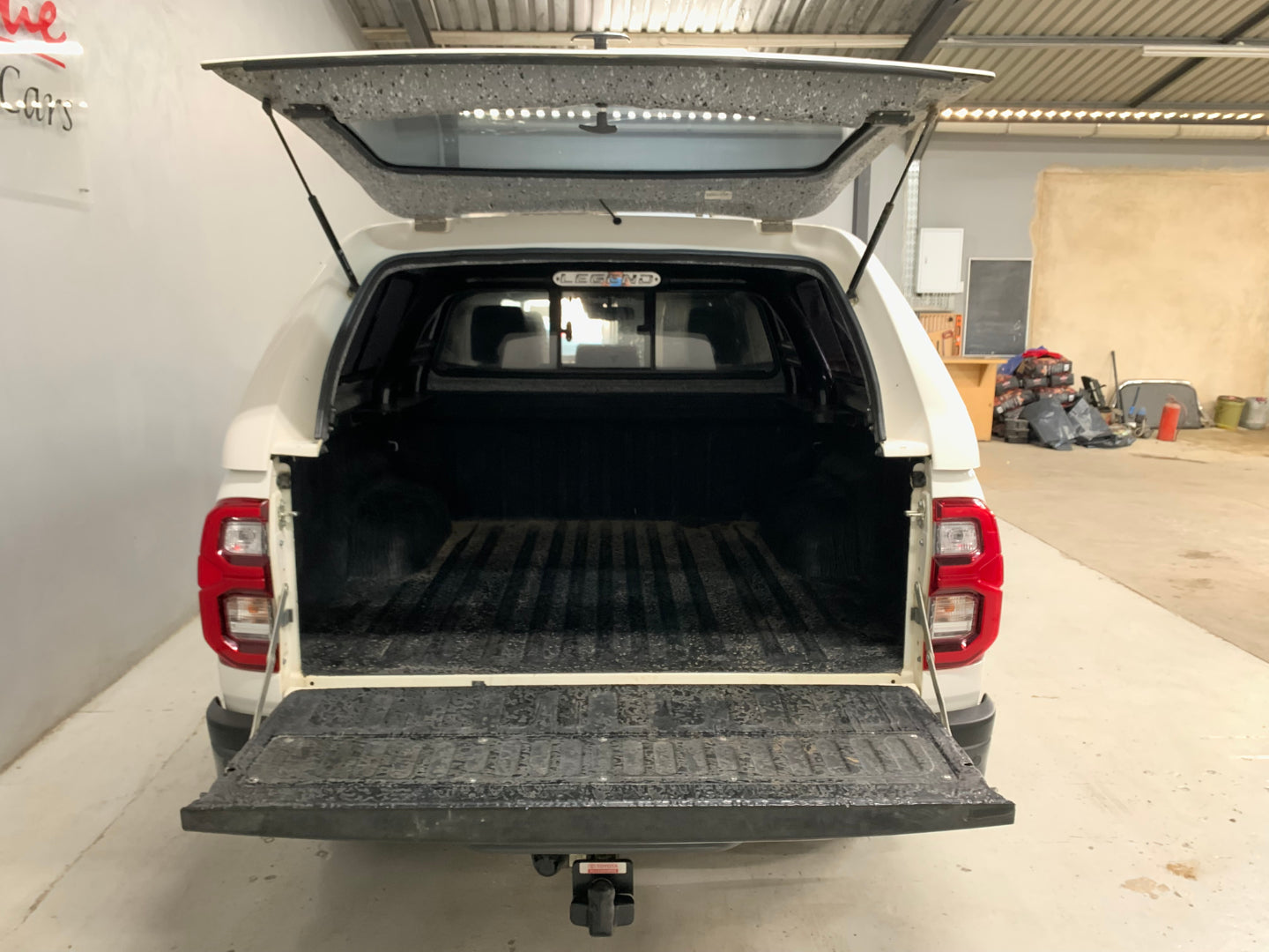 Toyota Hilux 2.8 GD-6 RB Legend Pickup Double-Cab
