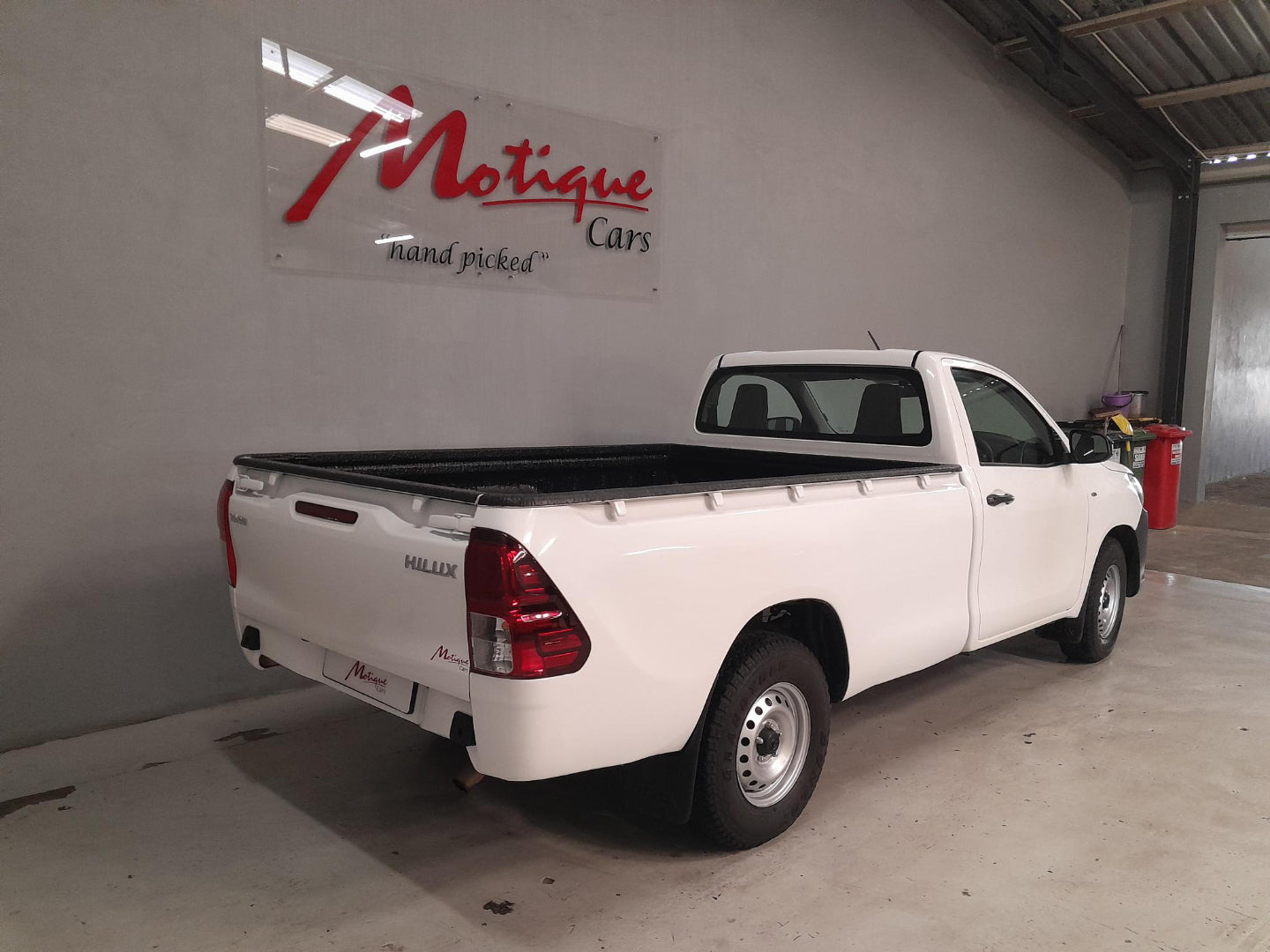 Toyota Hilux 2.4GD A/C P/U Single Cab