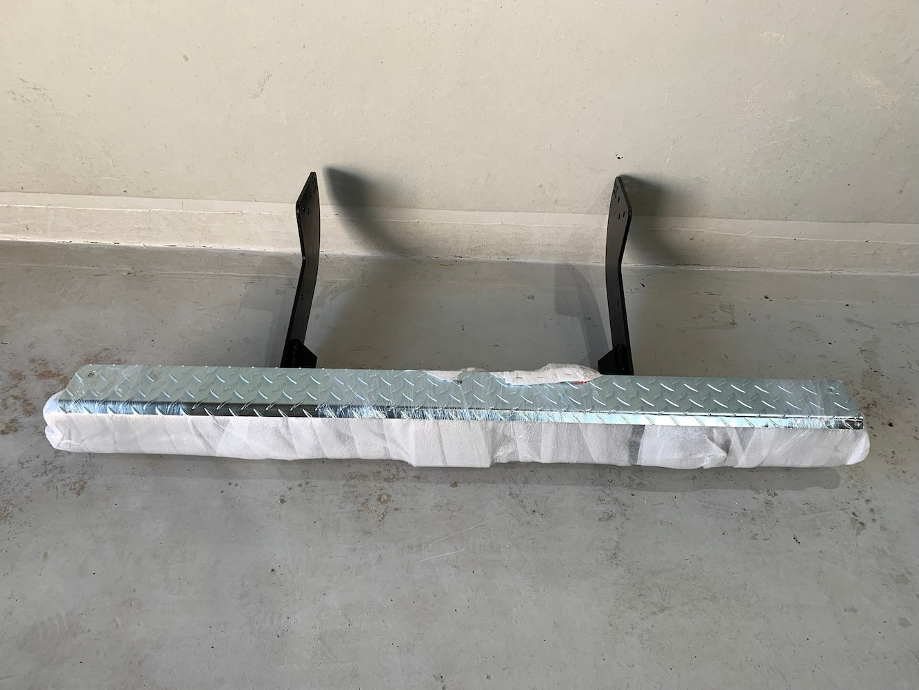 JAC X200 Double Cab Rear Step Tow Bar