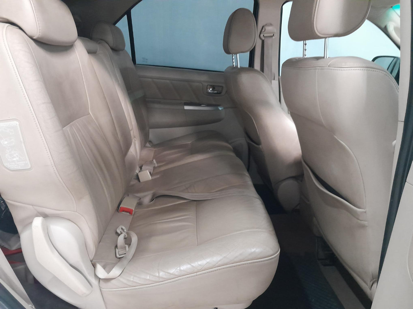 Toyota Fortuner 3.0D-4D Raised Body