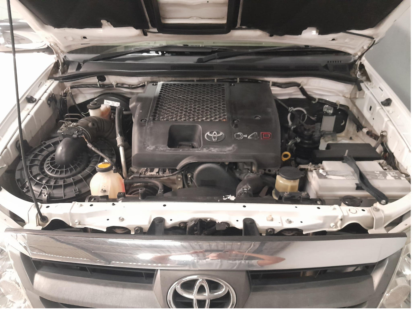 Toyota Fortuner 3.0D-4D Raised Body