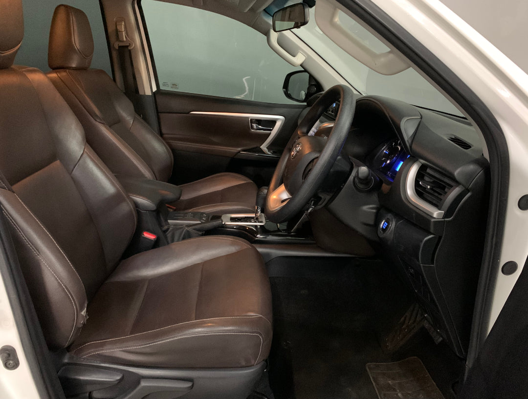 Toyota Fortuner 2.4GD-6 R/B A/T