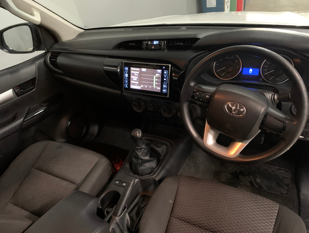 Toyota Hilux 2.4GD-6 SRX 4X4 P/U S/C