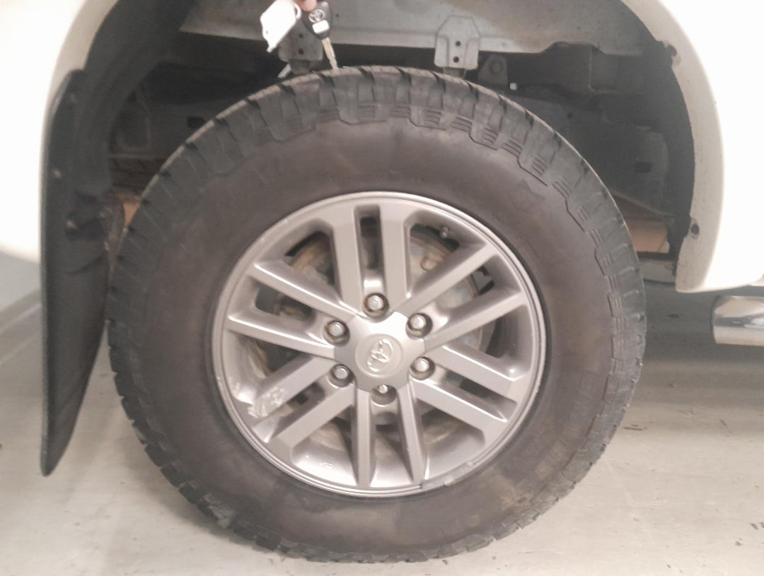 Toyota Hilux 3.0 D-4D Legend 45
