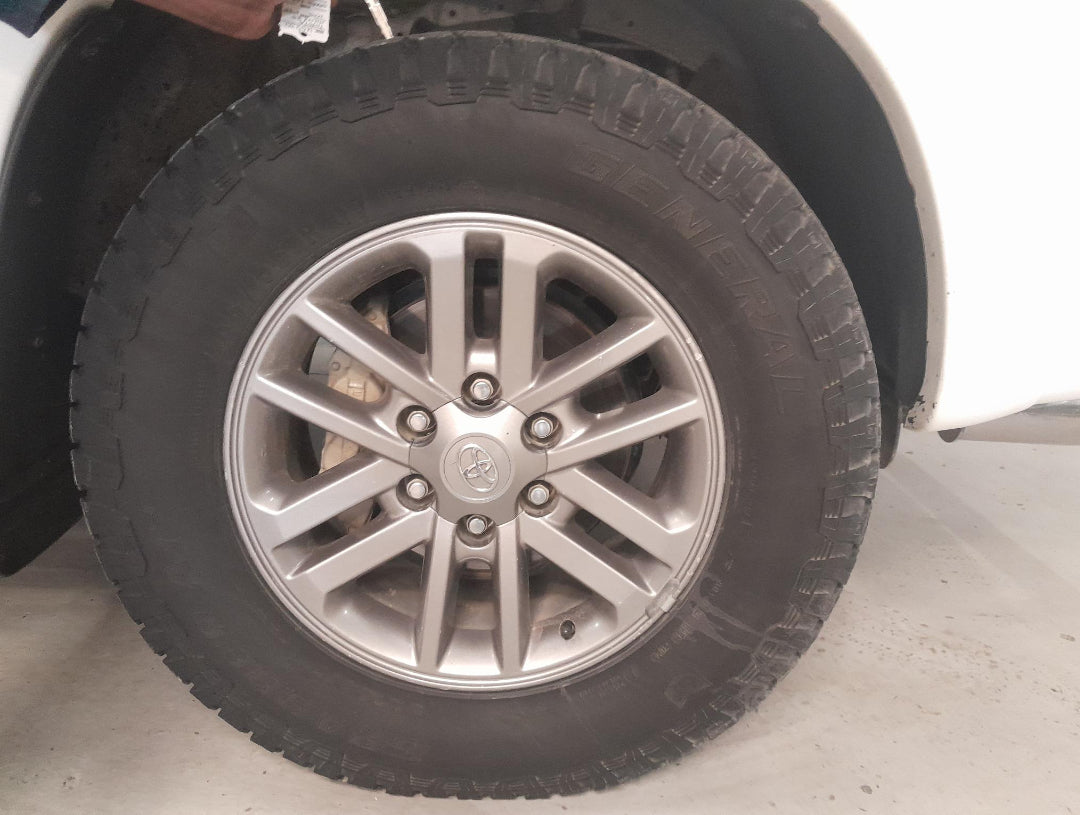 Toyota Hilux 3.0 D-4D Legend 45