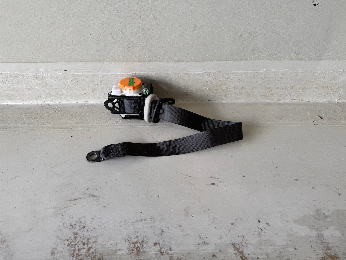 Hilux GD6 Right Hand Side Driver Seat Belt
