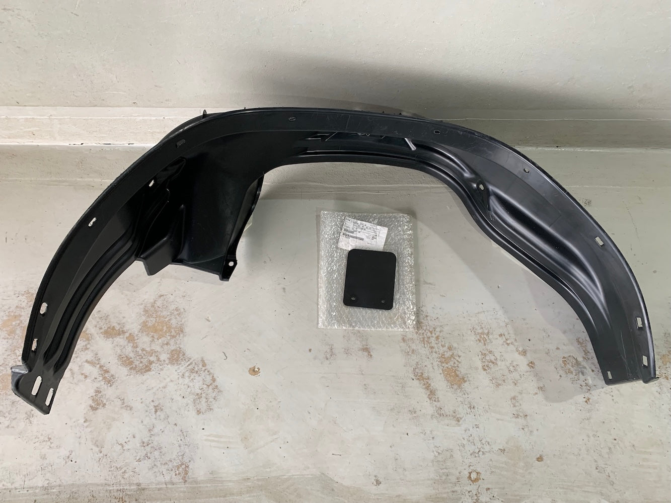 Toyota Hilux GD6 Rear Fender Liner with Flap