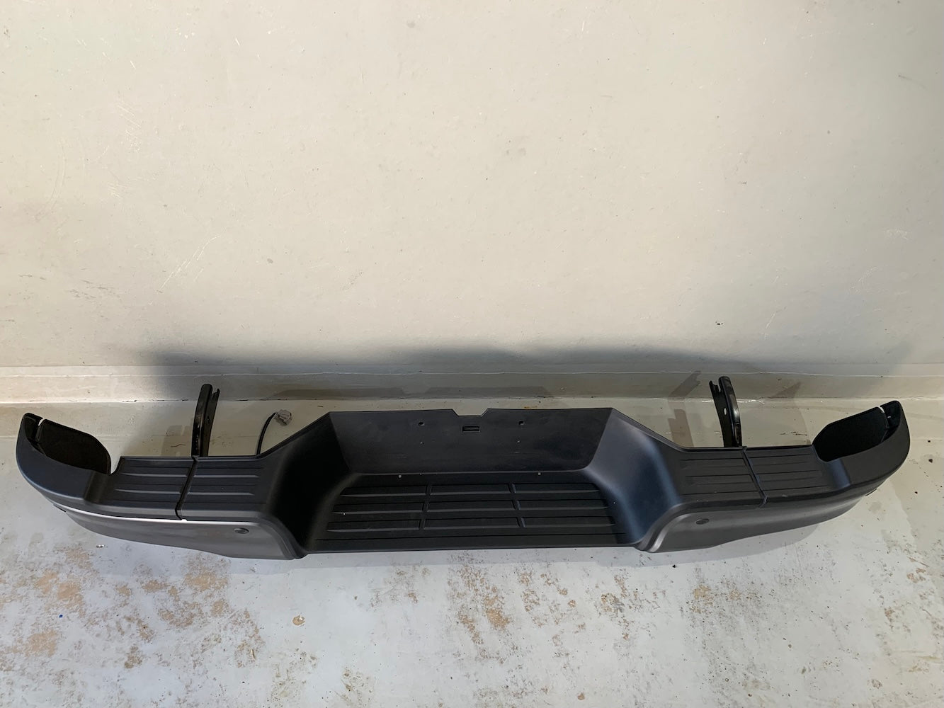 New 2016 Toyota Hilux Rear Bumper Step with PDC Sensor