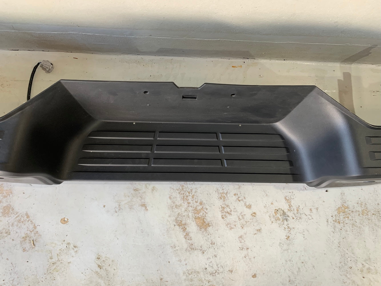 New 2016 Toyota Hilux Rear Bumper Step with PDC Sensor