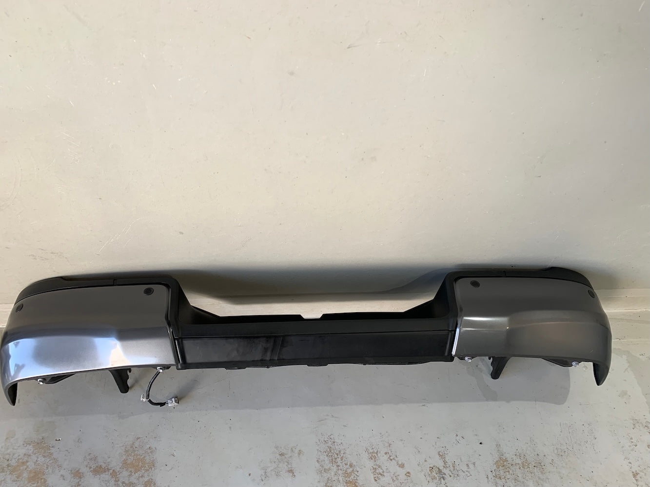 New 2016 Toyota Hilux Rear Bumper Step with PDC Sensor