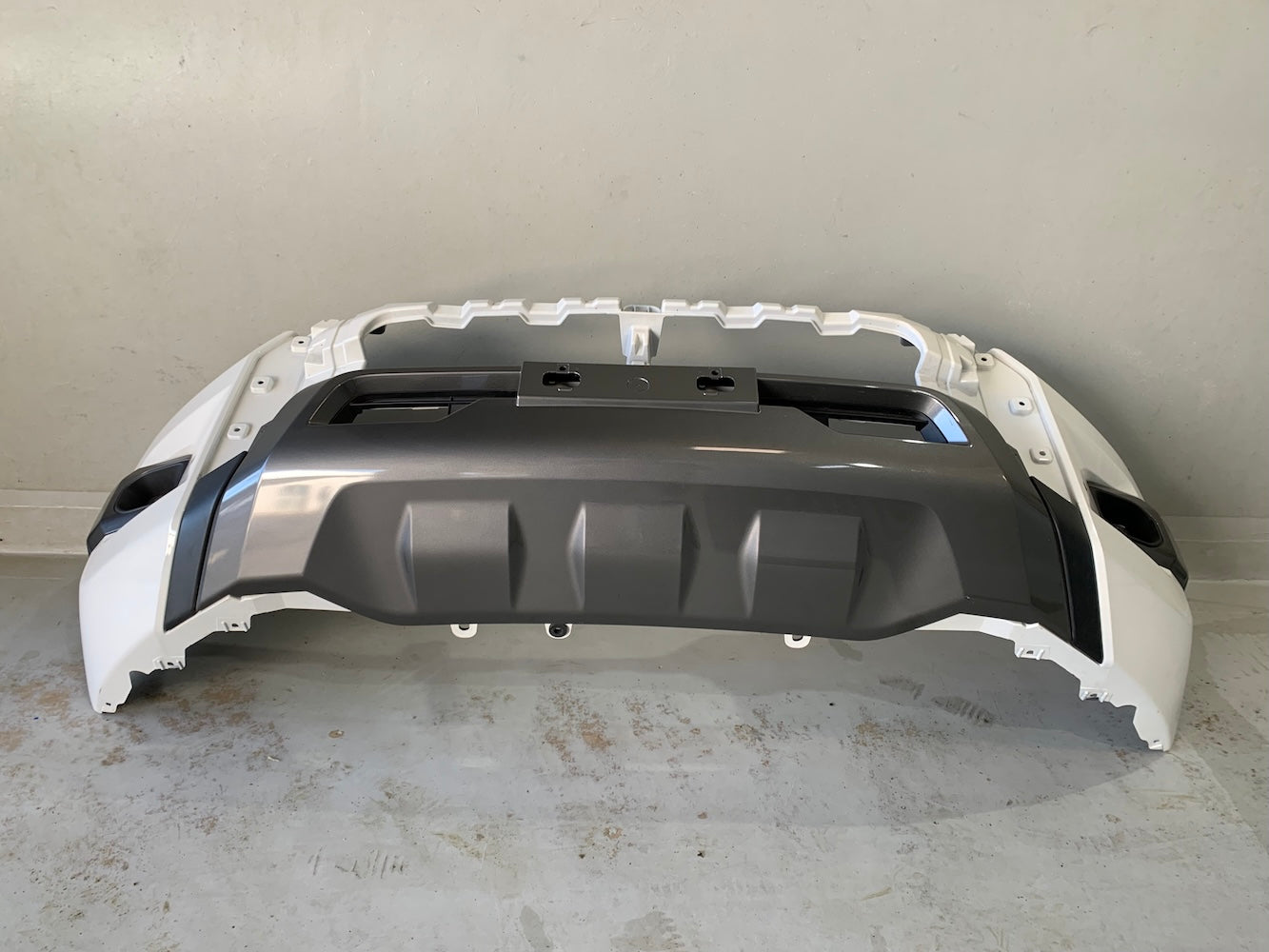 New Toyota Hilux GD6 Legend Front Bumper with Fog Lamps