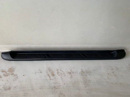 Hilux GD6 Double Cab Left-Hand-Side Side Step