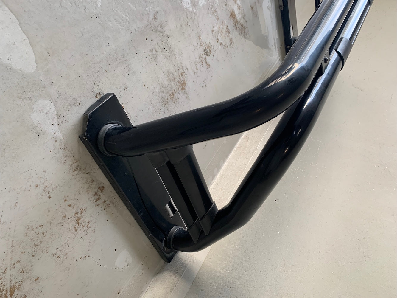 Hilux GD6 Legend Xtra-Cab Rollbar with Brackets