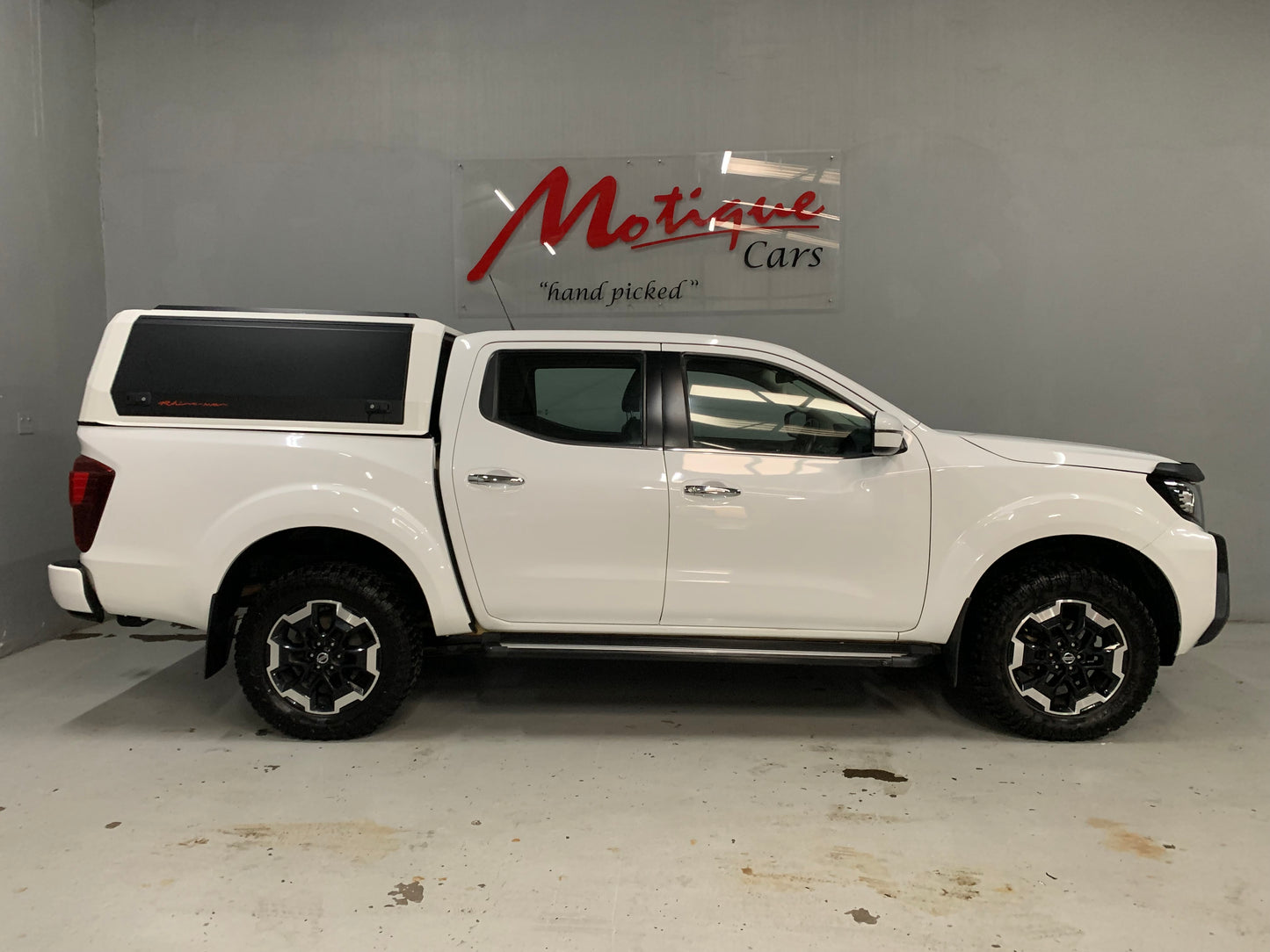 Navara 2.5DDTI PLUS 4X4 LE/LE DC PU