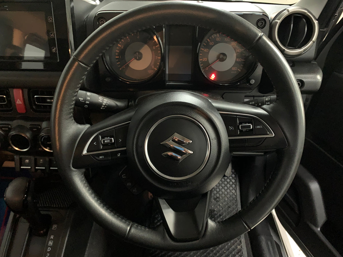 Suzuki Jimny 1.5 GLX AT