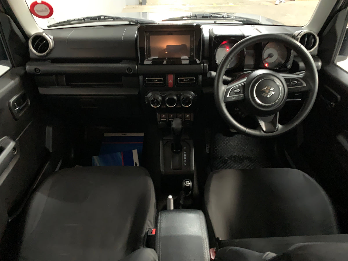 Suzuki Jimny 1.5 GLX AT