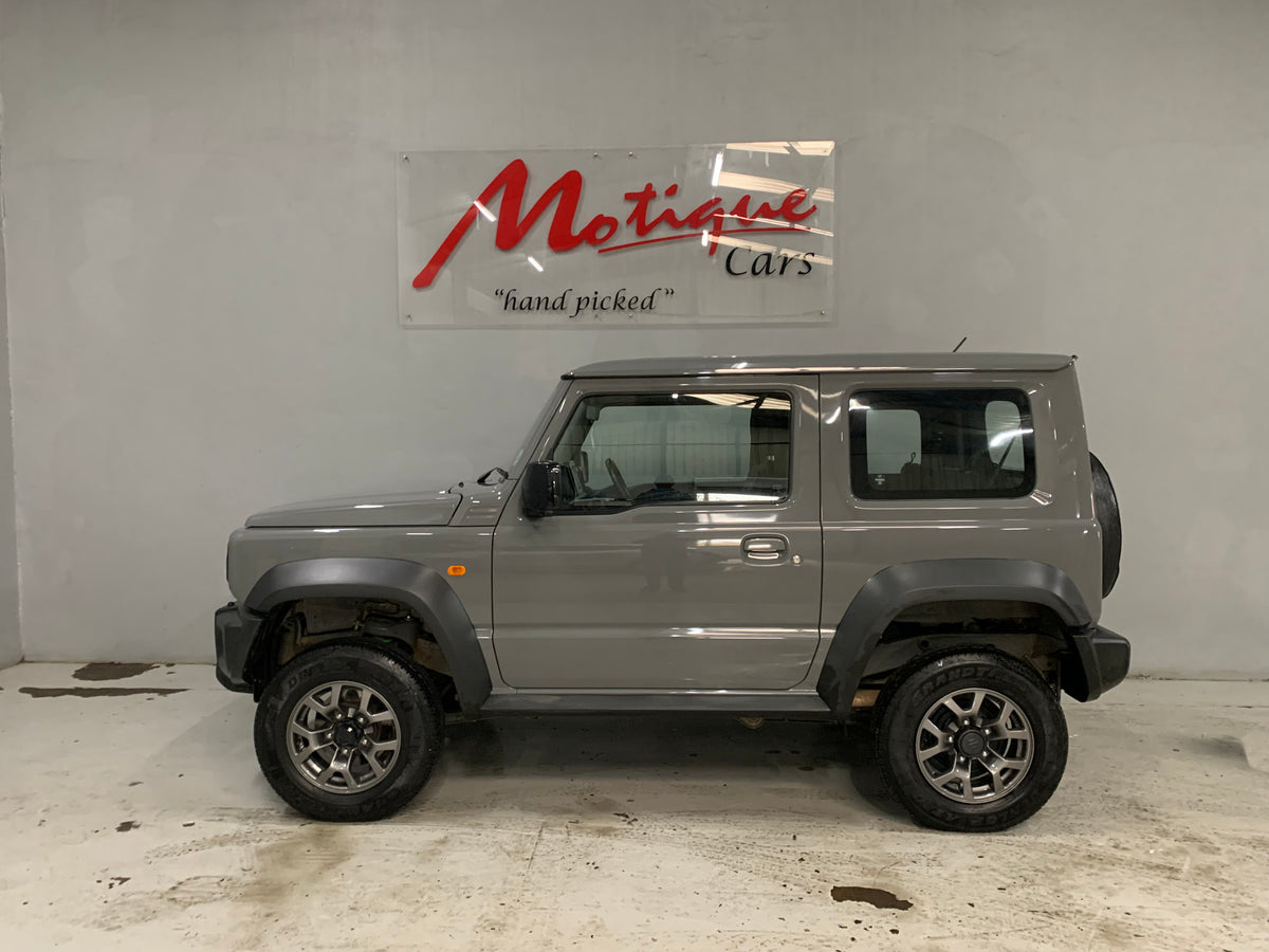 Suzuki Jimny 1.5 GLX AT