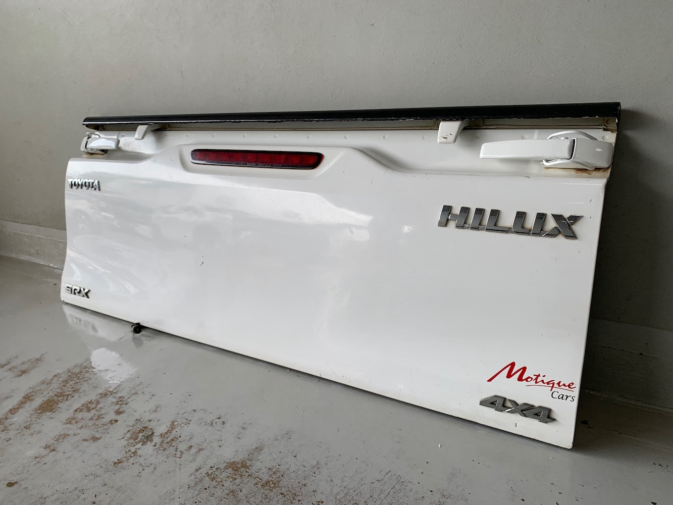 Toyota Hilux GD6 Tailgate