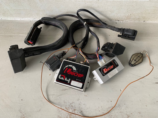 Isuzu KB300 Uni-Chip with Controller