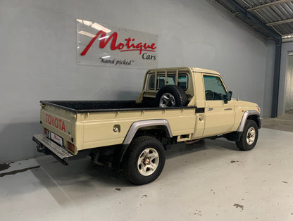 Toyota Land Cruiser 79 4.0 V6 Single Cab