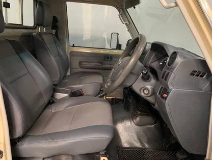 Toyota Land Cruiser 79 4.0 V6 Single Cab