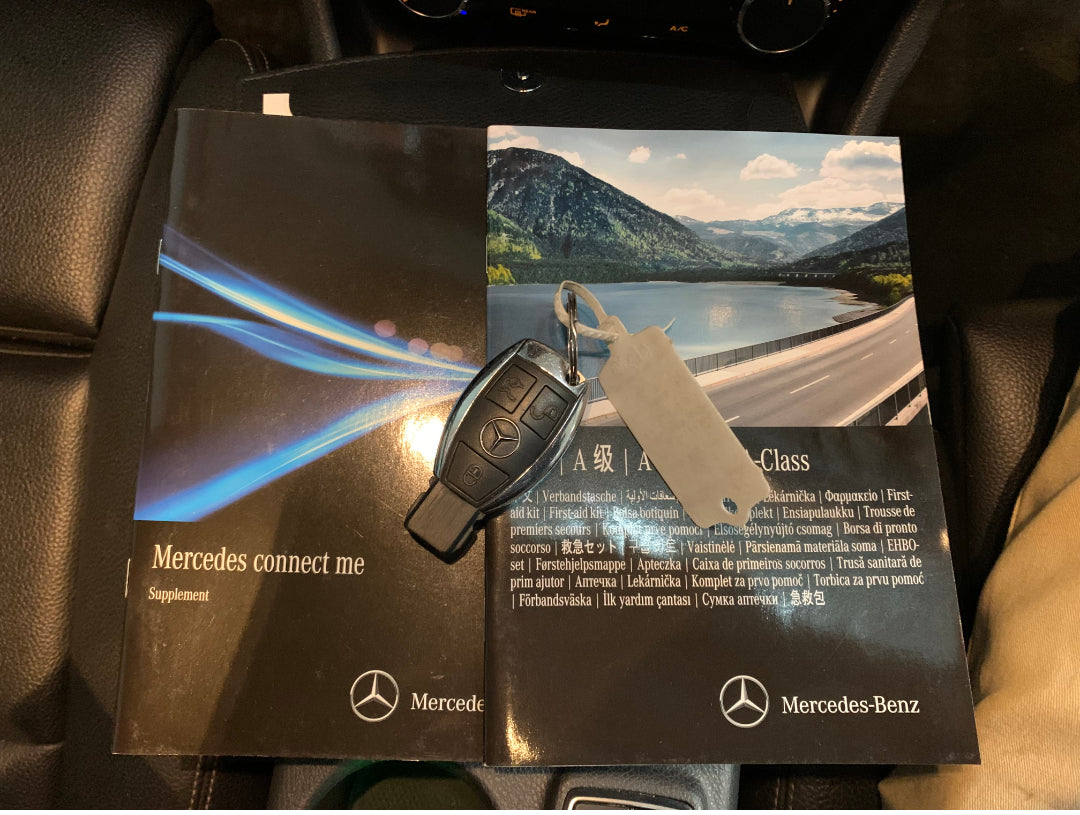 Mercedes Benz GLA 200