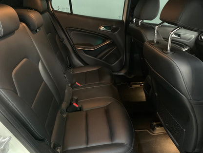 Mercedes Benz GLA 200