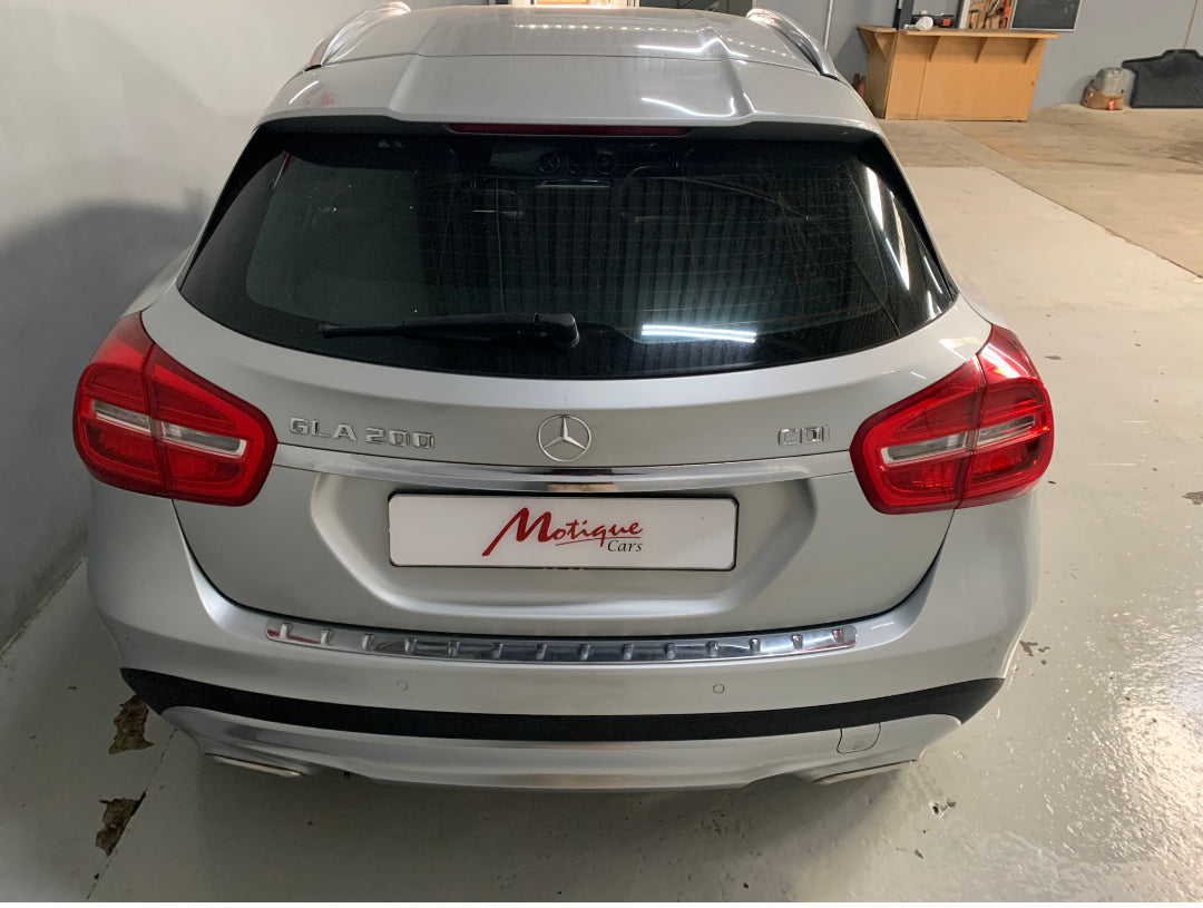 Mercedes Benz GLA 200 CDI