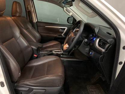 Toyota Fortuner 2.4GD-6 R/B A/T