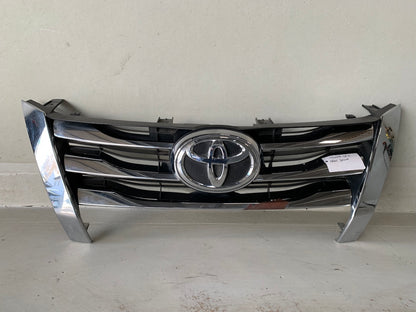 Toyota Fortuner GD6 Front Chrome Grille