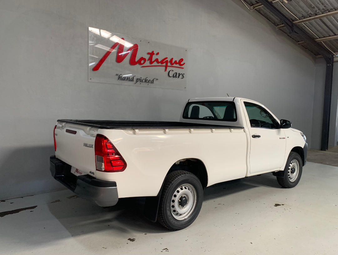 Toyota Hilux 2.4 GD-6 SR 4x4 Single Cab