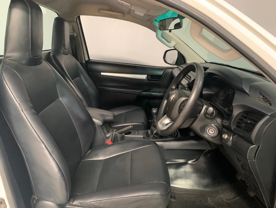 Toyota Hilux 2.4 GD-6 SR 4x4 Single Cab